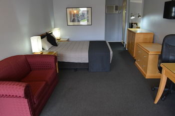 Old Maitland Inn - Accommodation Search 67