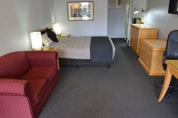 Old Maitland Inn - Accommodation Search 69