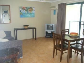 Chez Noosa Resort Motel - Accommodation Search 2