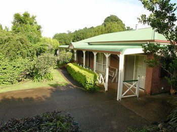 Apple Tree Cottage & Studio - Accommodation Search 6