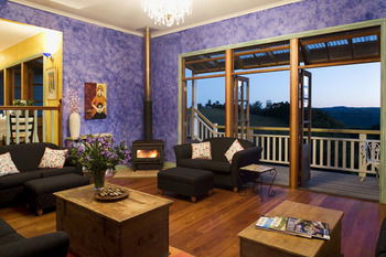 The Spotted Chook - Accommodation Search 18