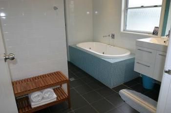 Culburra Beach House - Accommodation Search 2