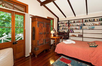 Treetops Accommodation Montville - Accommodation Search 22