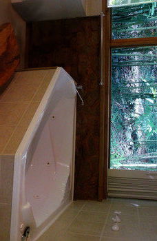 Treetops Accommodation Montville - Accommodation Search 35