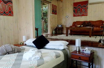 Treetops Accommodation Montville - Accommodation Search 40