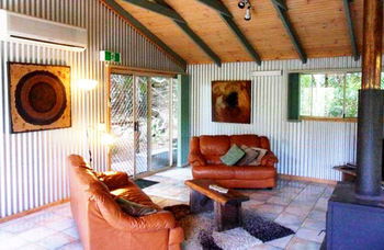 Treetops Accommodation Montville - Accommodation Search 41