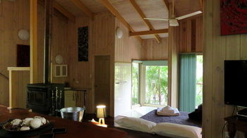 Treetops Accommodation Montville - Accommodation Search 65