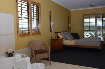 Broken View Estate - Accommodation Search 3