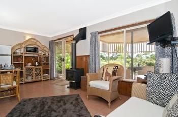 Avocado Grove B&B - Accommodation Search 6