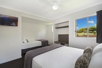 Cooroy Luxury Motel Apartments Noosa - Accommodation Search 7