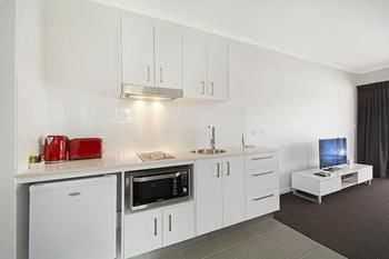 Cooroy Luxury Motel Apartments Noosa - Accommodation Search 15