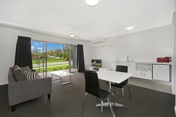 Cooroy Luxury Motel Apartments Noosa - Accommodation Search 16