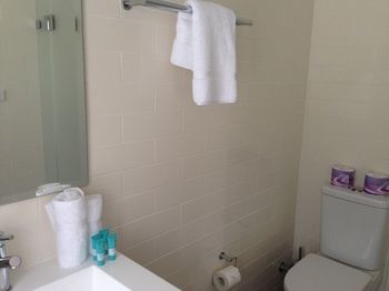 Huskisson Beach Bed And Breakfast - Accommodation Search 19