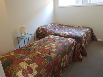 Bentley Waterfront Motel & Cottages - Accommodation Search 22