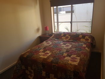 Bentley Waterfront Motel & Cottages - Accommodation Search 23