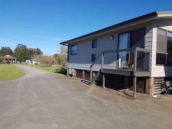 Bentley Waterfront Motel & Cottages - Accommodation Search 38