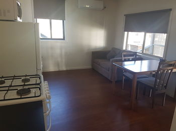 Bentley Waterfront Motel & Cottages - Accommodation Search 51