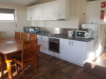Bentley Waterfront Motel & Cottages - Accommodation Search 76
