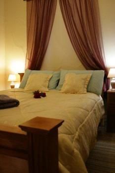A Settler's Cottage - Accommodation Search 1
