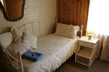 A Settler's Cottage - Accommodation Search 4