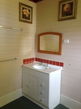 A Settler's Cottage - Accommodation Search 14