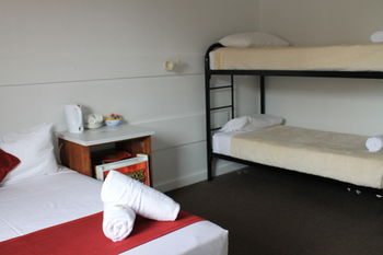 Hotel Beach House Nambour - Accommodation Search 5