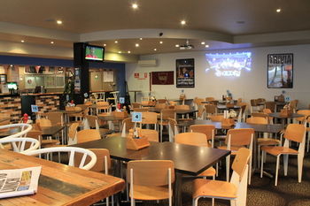 Hotel Beach House Nambour - Accommodation Search 15