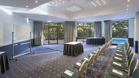 BEST WESTERN PLUS Apollo International Hotel - Accommodation Search 14