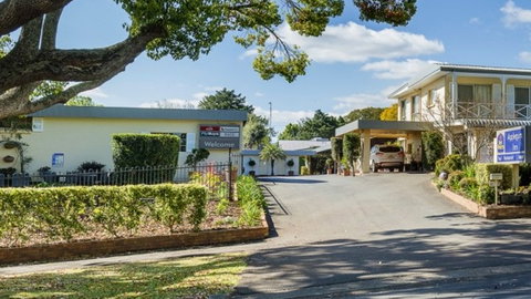 BEST WESTERN Applegum Inn - Accommodation Search 1