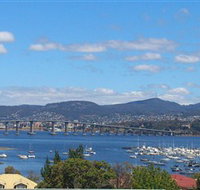 Ashwood Apartments - Lindisfarne - Accommodation Search