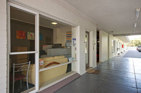 Hello Adelaide Motel + Apartments - Accommodation Search 1