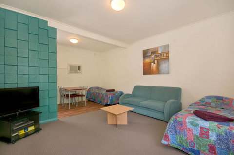 Hello Adelaide Motel + Apartments - Accommodation Search 2