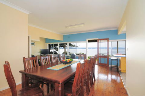 Culburra Cottage - Accommodation Search 236