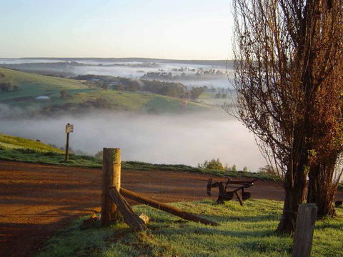 Balingup Heights Hilltop Forest Cottages - Accommodation Search 4