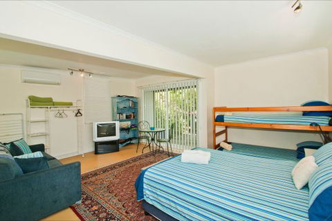 Culburra Cottage - Accommodation Search 66