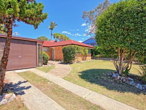 Seaview - Accommodation Search 85