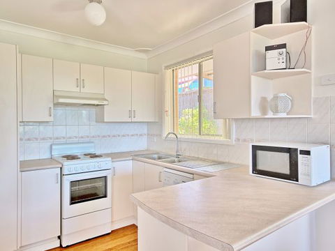 Seaview - Accommodation Search 88