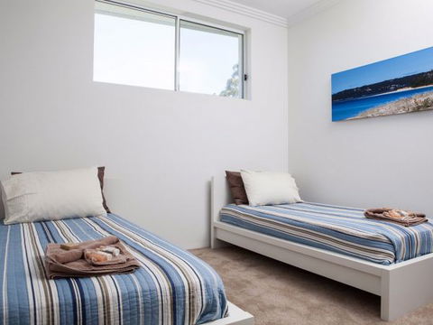 Seaview - Accommodation Search 139