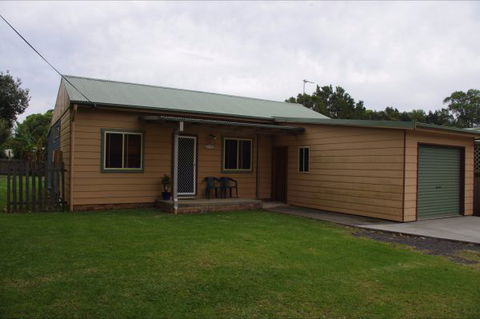 Culburra Cottage - Accommodation Search 22
