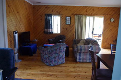 Culburra Cottage - Accommodation Search 23