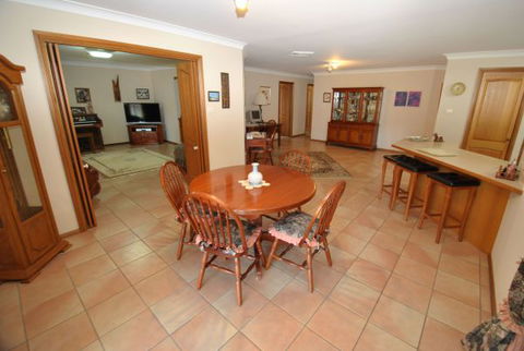 Culburra Cottage - Accommodation Search 129