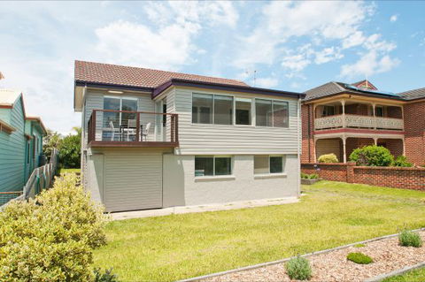 Culburra Cottage - Accommodation Search 262