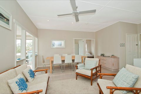 Culburra Cottage - Accommodation Search 264
