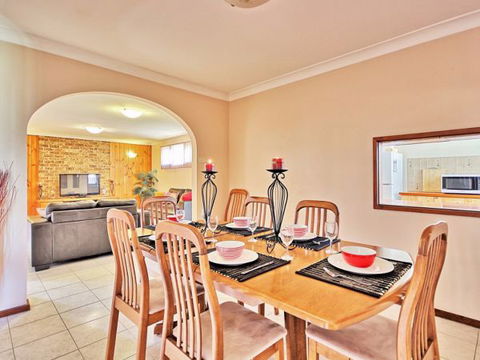 Seaview - Accommodation Search 146