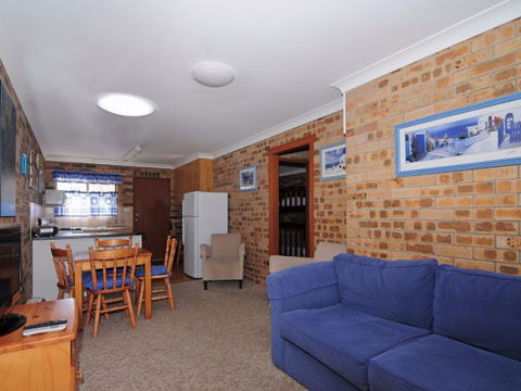 Seaview - Accommodation Search 175