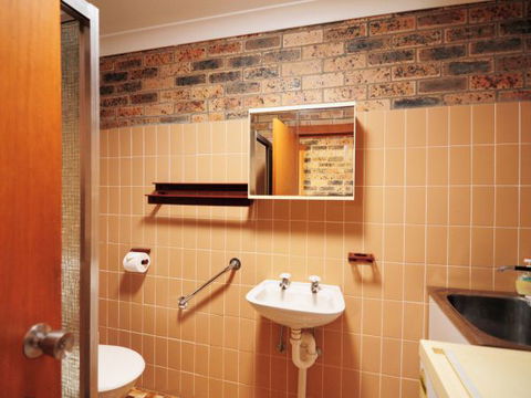 Seaview - Accommodation Search 179