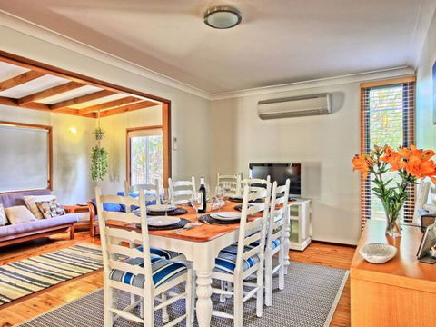 Seaview - Accommodation Search 69