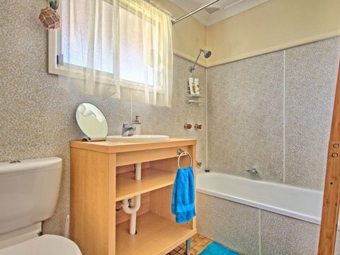 Seaview - Accommodation Search 73
