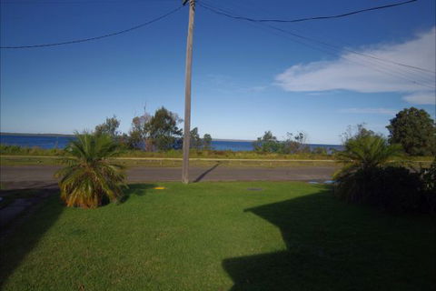 Culburra Cottage - Accommodation Search 142