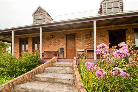 Culburra Cottage - Accommodation Search 271